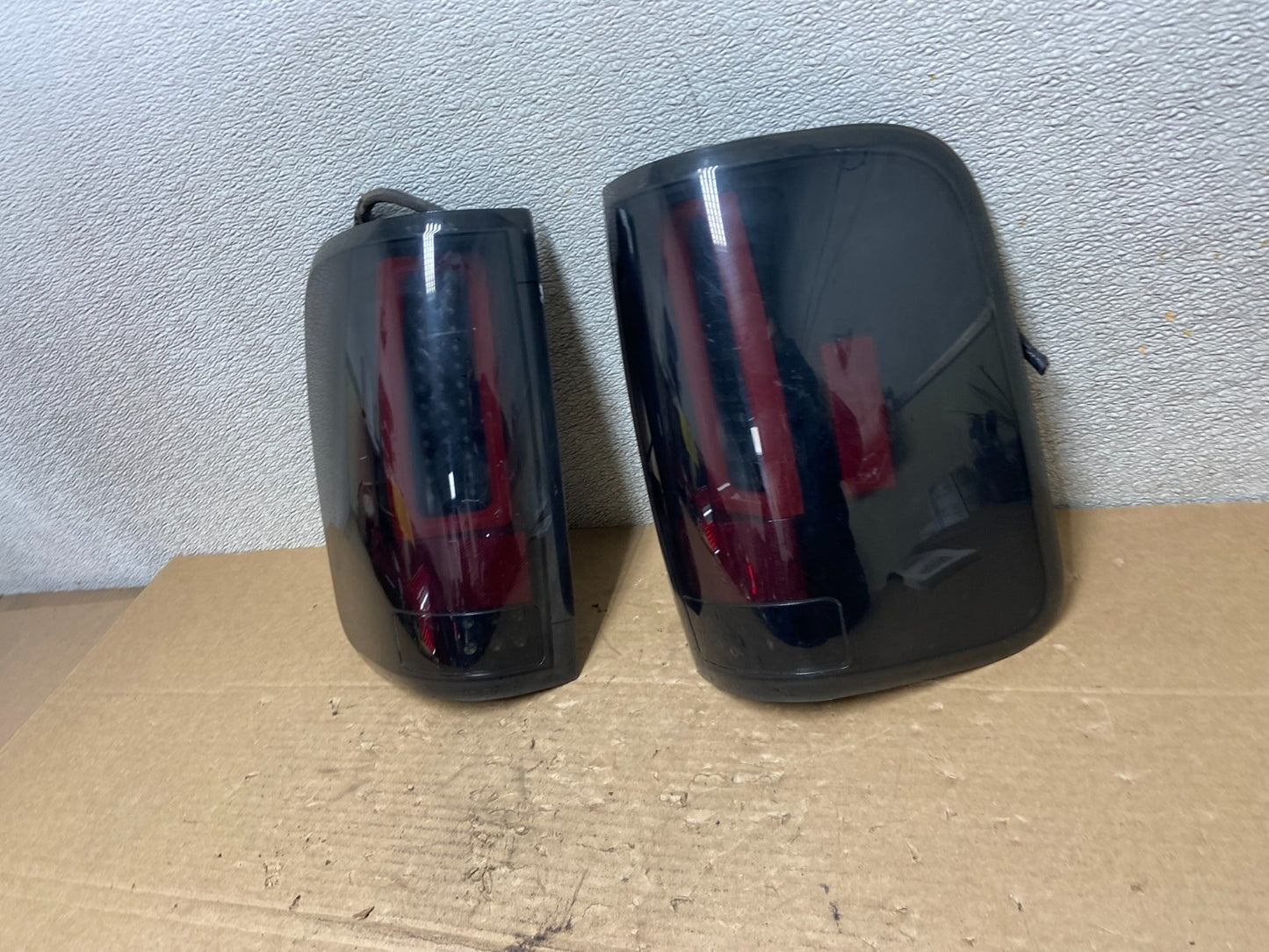 2004 to 2008 Ford F150 Left+Right Set Side LED Tail Lights AB4692 DG1