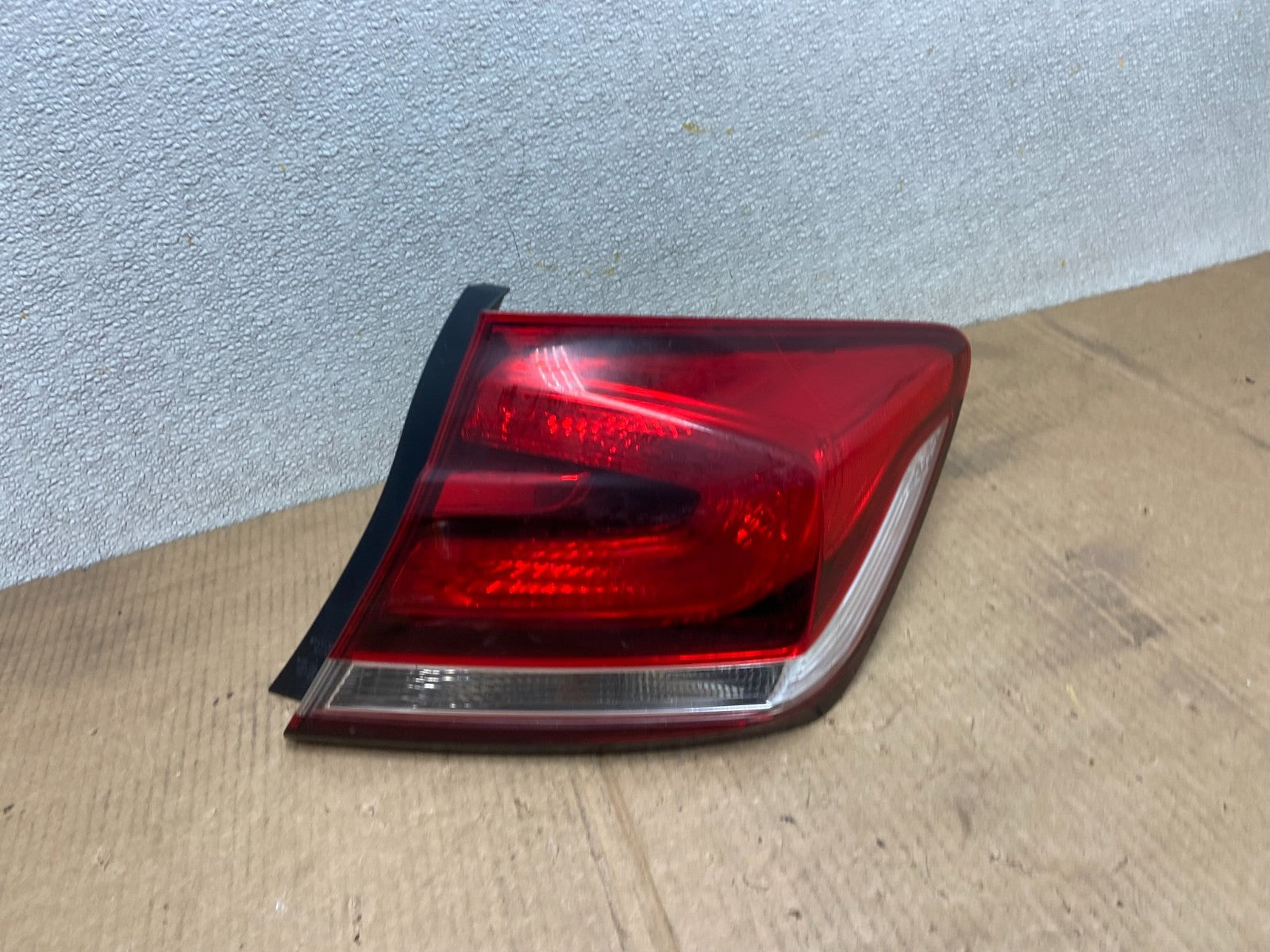 2013 to 2015 Honda Civic Sedan Right Passenger RH Side Tail Light Oem AA6457 DW0