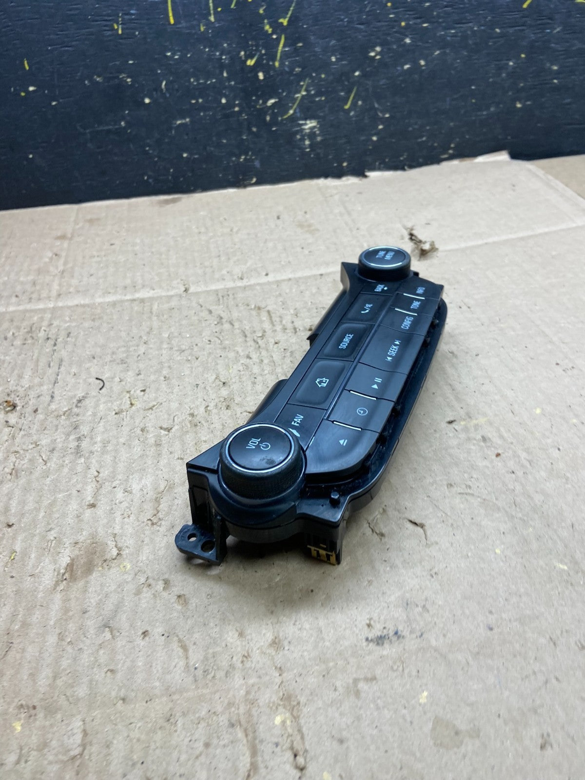 2013 2014 2015 Chevrolet Malibu AM FM Radio Control Panel AC9187 DG1