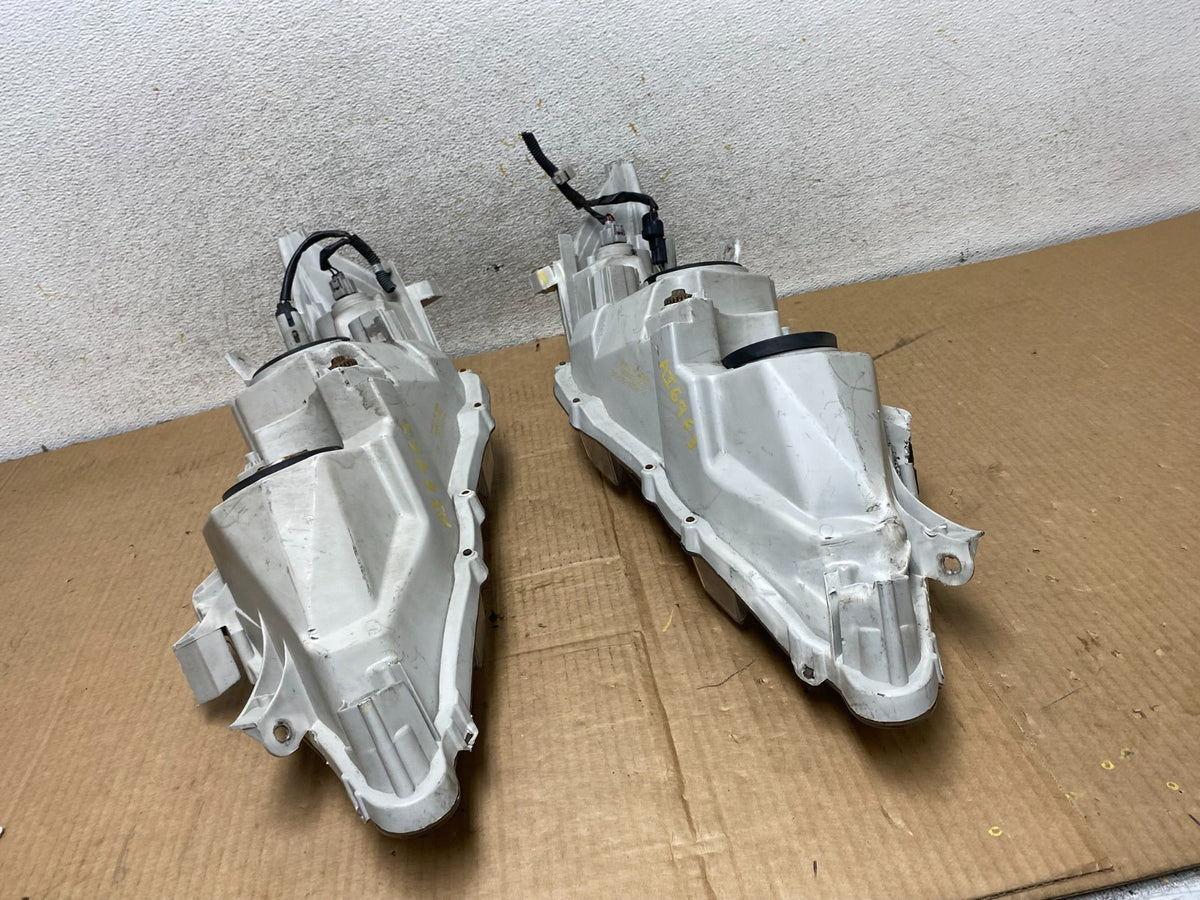 2010 - 2011 Toyota Camry Left+Right Halogen Headlights AI6963 DW12