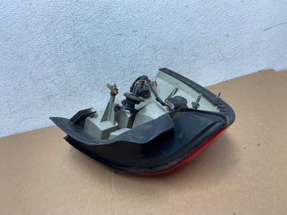 2003 to 2011 Lincoln Town Car Right Passenger Rh Tail Light AD7855 LK6