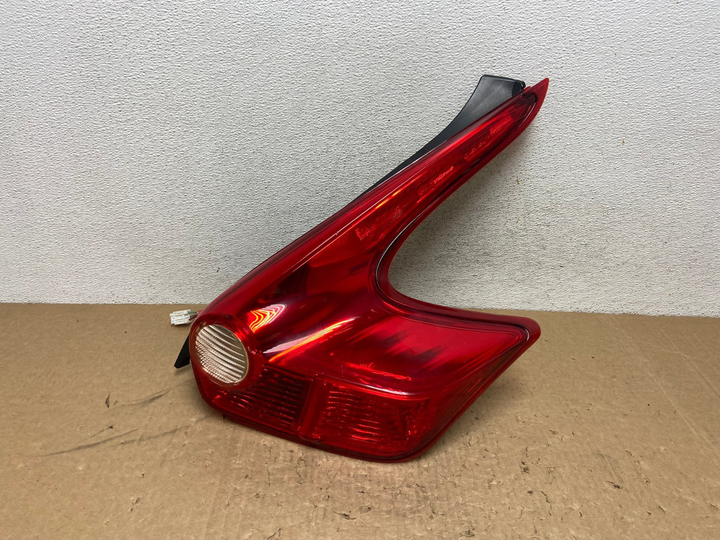 2011 to 2014 Nissan Juke Right Passenger RH Side Tail Light AG1235 LK0