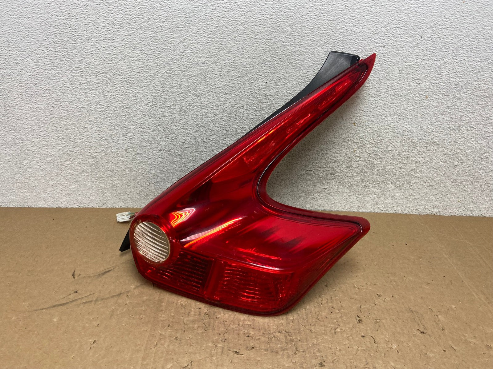 2011 to 2014 Nissan Juke Right Passenger RH Side Tail Light AG1235 LK0