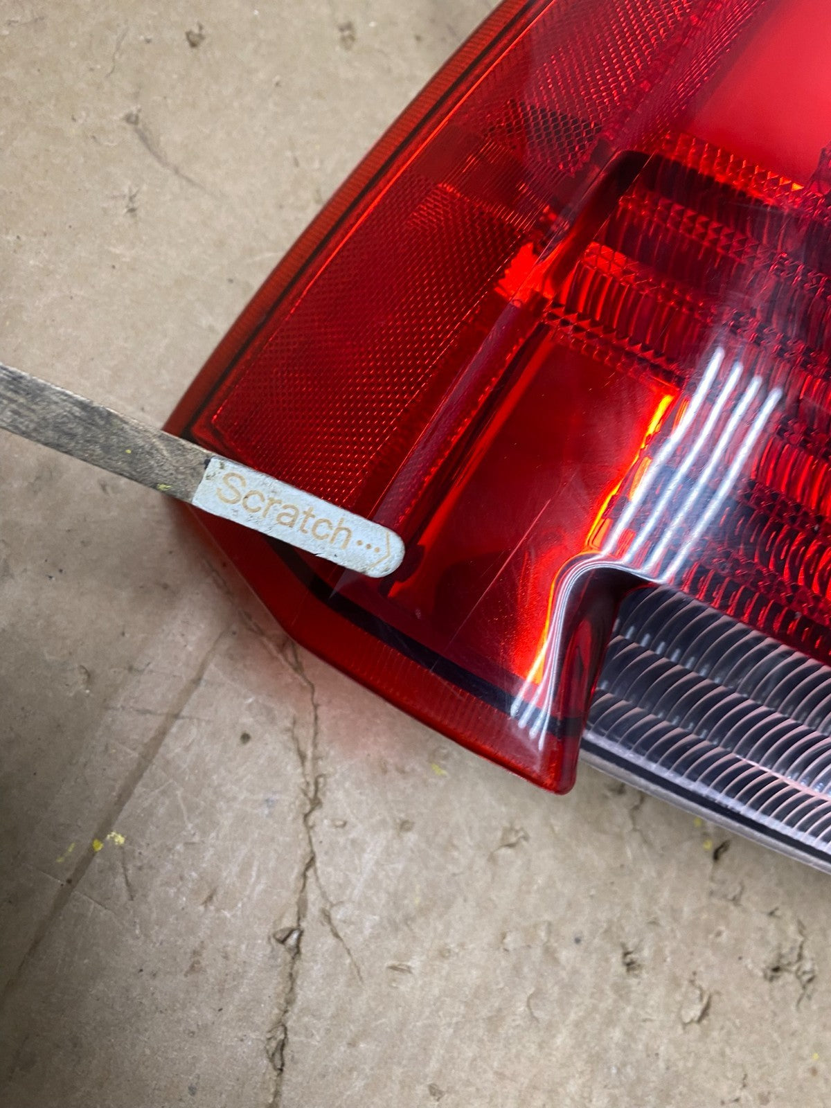 2004 2005 2006 Mitsubishi Galant Sedan Left Driver Lh Tail Light OEM X2582 DW4