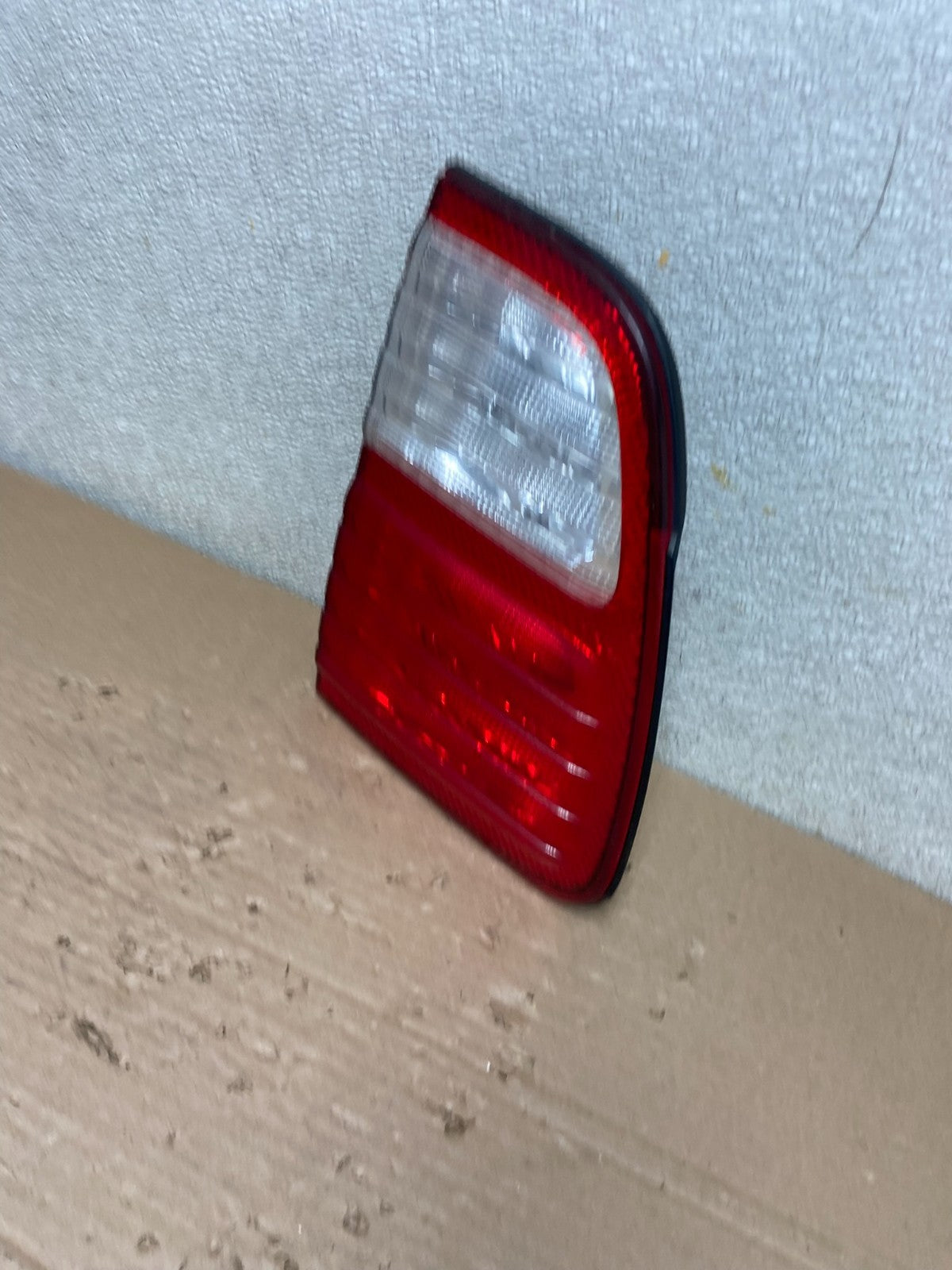 1998 to 2004 Lexus LX470 Left Driver LH Side Tail Light  OEM AB1462 DG1