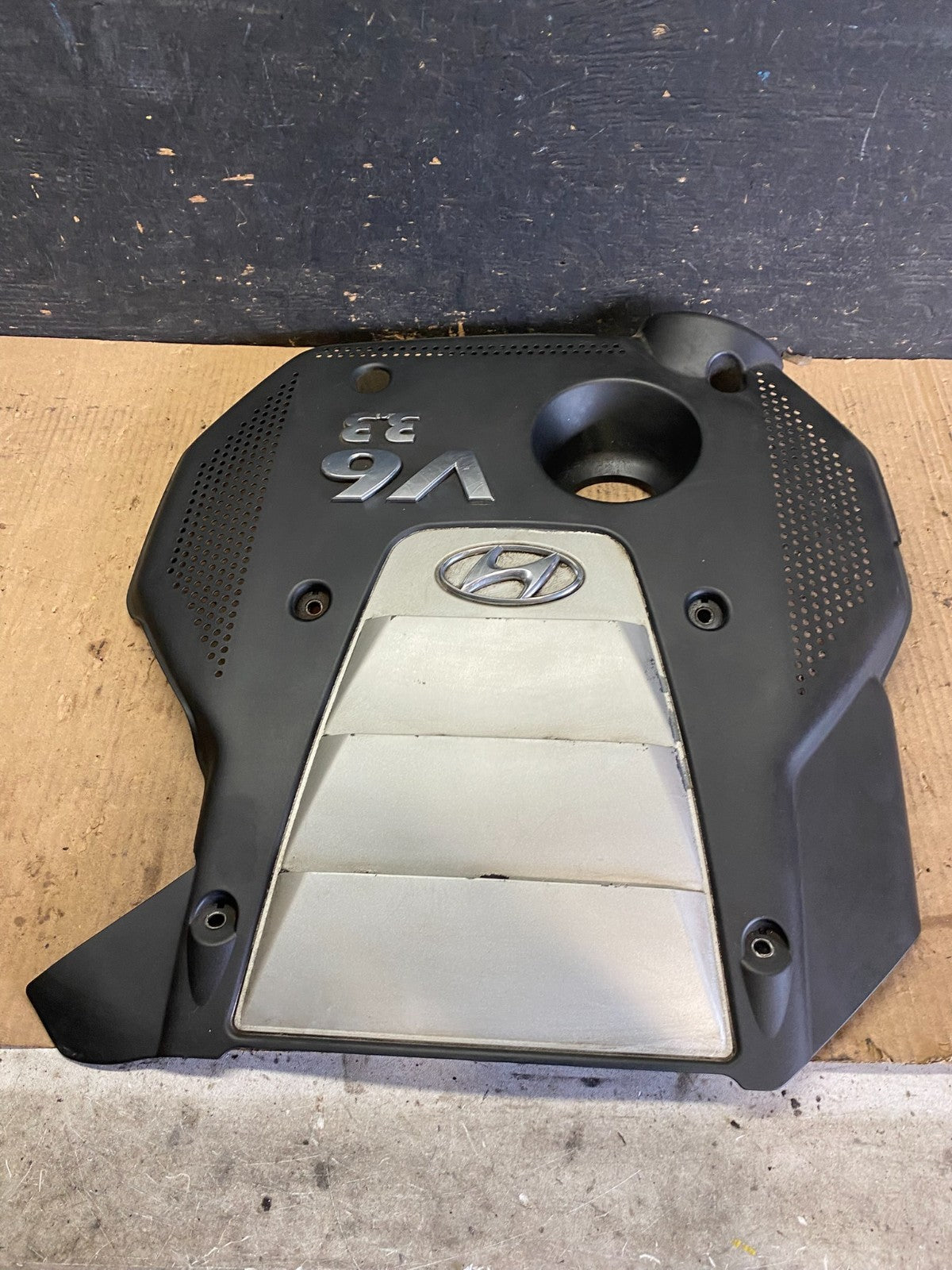2006 to 2010 Hyundai Azera Sonata V6 Engine Motor Shield Cover Q0459 DG1