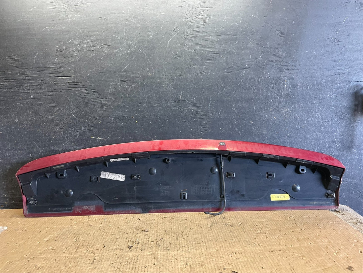 2011 to 2019 Dodge Grand Caravan Rear Upper Wing Spoiler W/Brake Light Y6373 PS9
