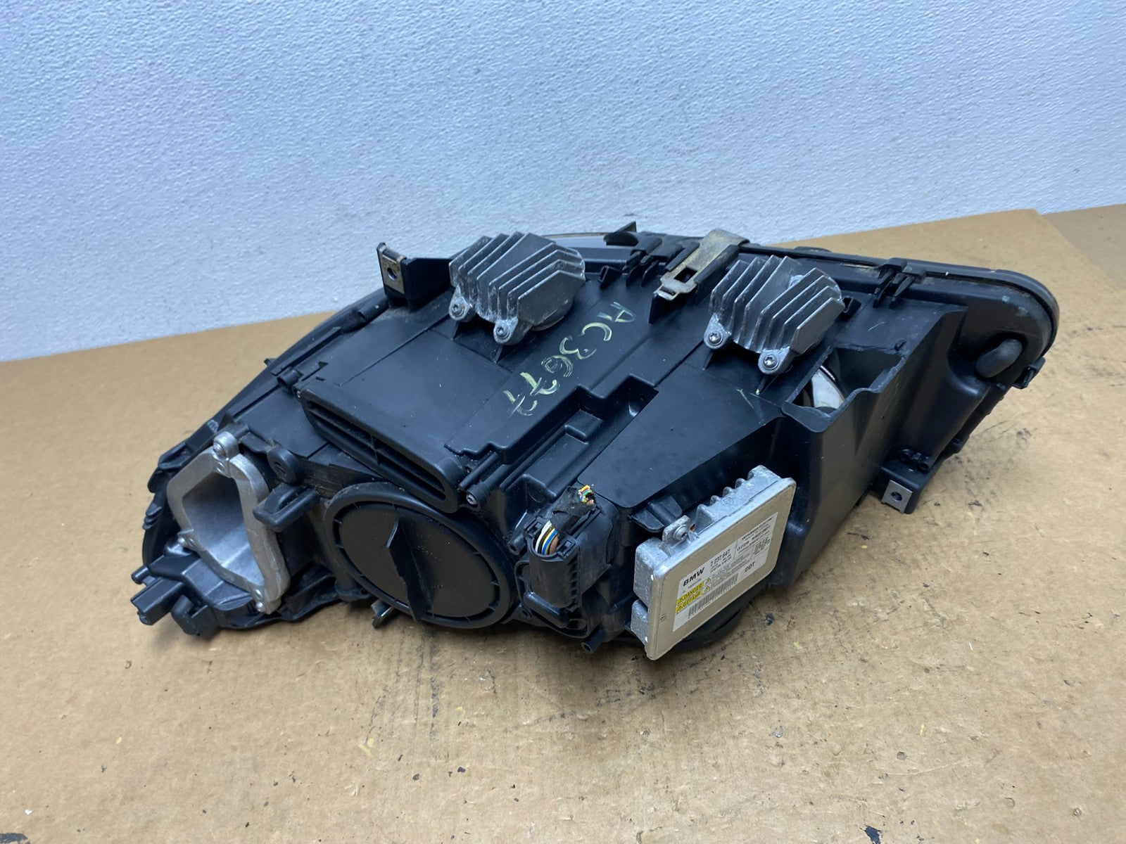 2010-2013 BMW F07 5 Gran Turismo GT Right Passenger Bi-Xenon Headlight AC3677 DW5