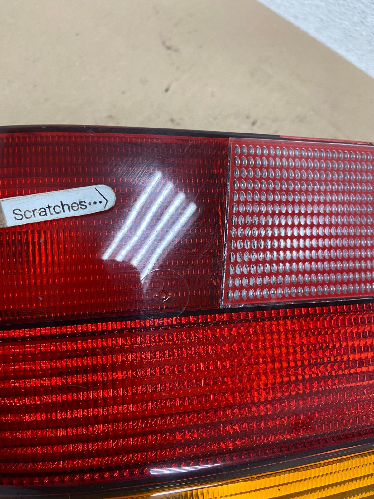 1996-2000 BMW 5-SERIES E39 528i 540i Right Passenger Rh Tail Light AE6459 LK3