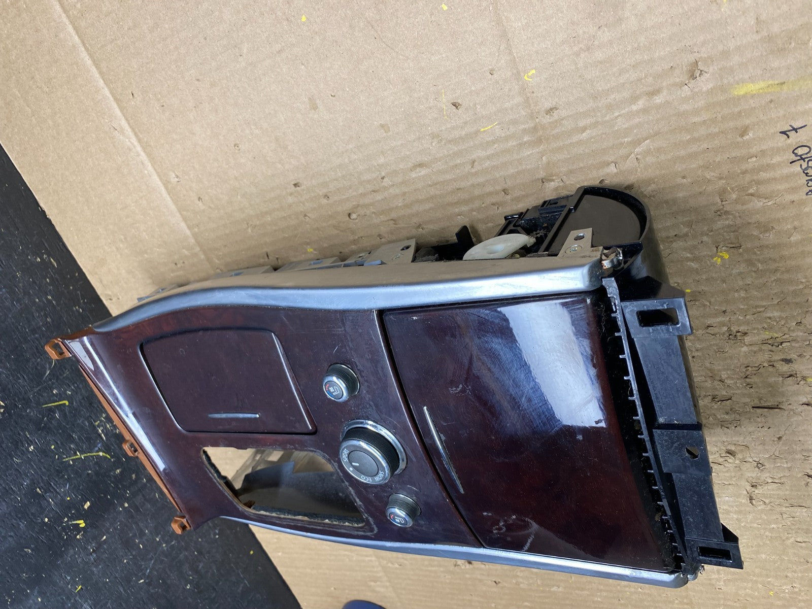 2011 to 2013  Infiniti M37 Center Console Shifter Floor Bezel Panel V1717 DG3