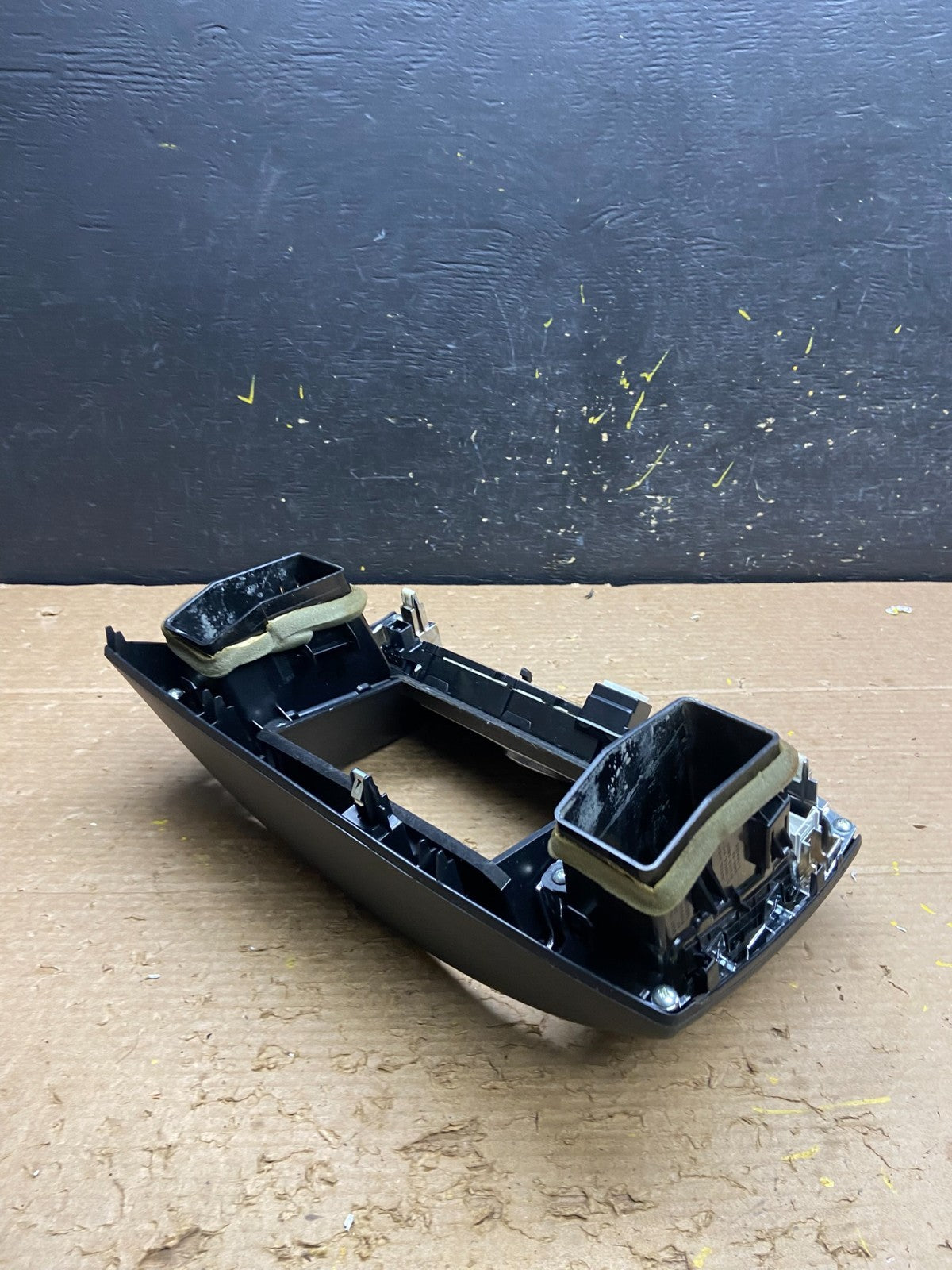 2009 to 2014 Nissan Maxima Radio Audio Panel Control Bezel Trim  W6305 DG4
