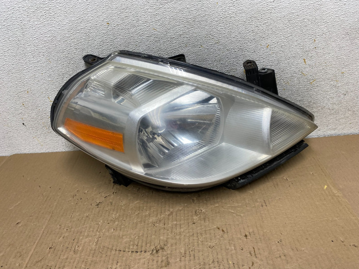 2008 to 2012 Nissan Versa Headlight Right Passenger Rh Side AI1306 DW0