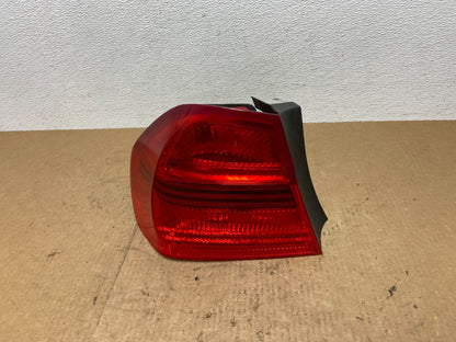 2006 2007 2008 BMW 328i 3 Series Left Driver Lh Side Tail Light AD0973 LK0