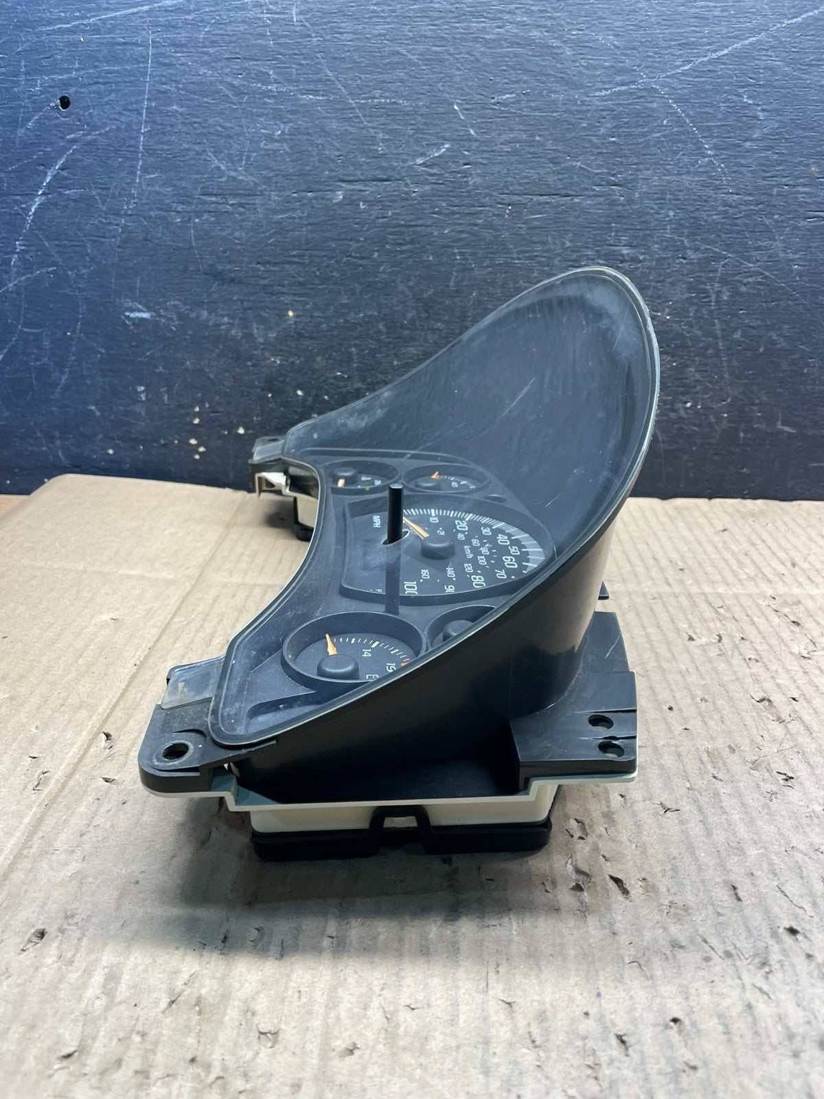 2004 to 2007 Chevrolet Express Speedometer Cluster Gauge OEM S2316 PS2