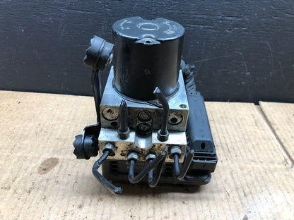 2008 to 2010 BMW 5-Series ABS Anti-Lock Brake Pump OEM 6780647 D2243 DG12