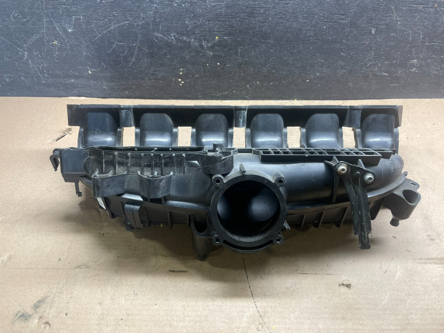 2015-2020 BMW E90 E92 3.0 Turbo Engine Air Intake Manifold 70323536 OEM P7244 DG5