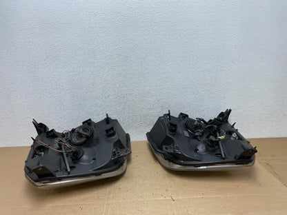 2007 - 2014 GMC Yukon Halogen Headlights Left+Right Side Set AE5978 DW8