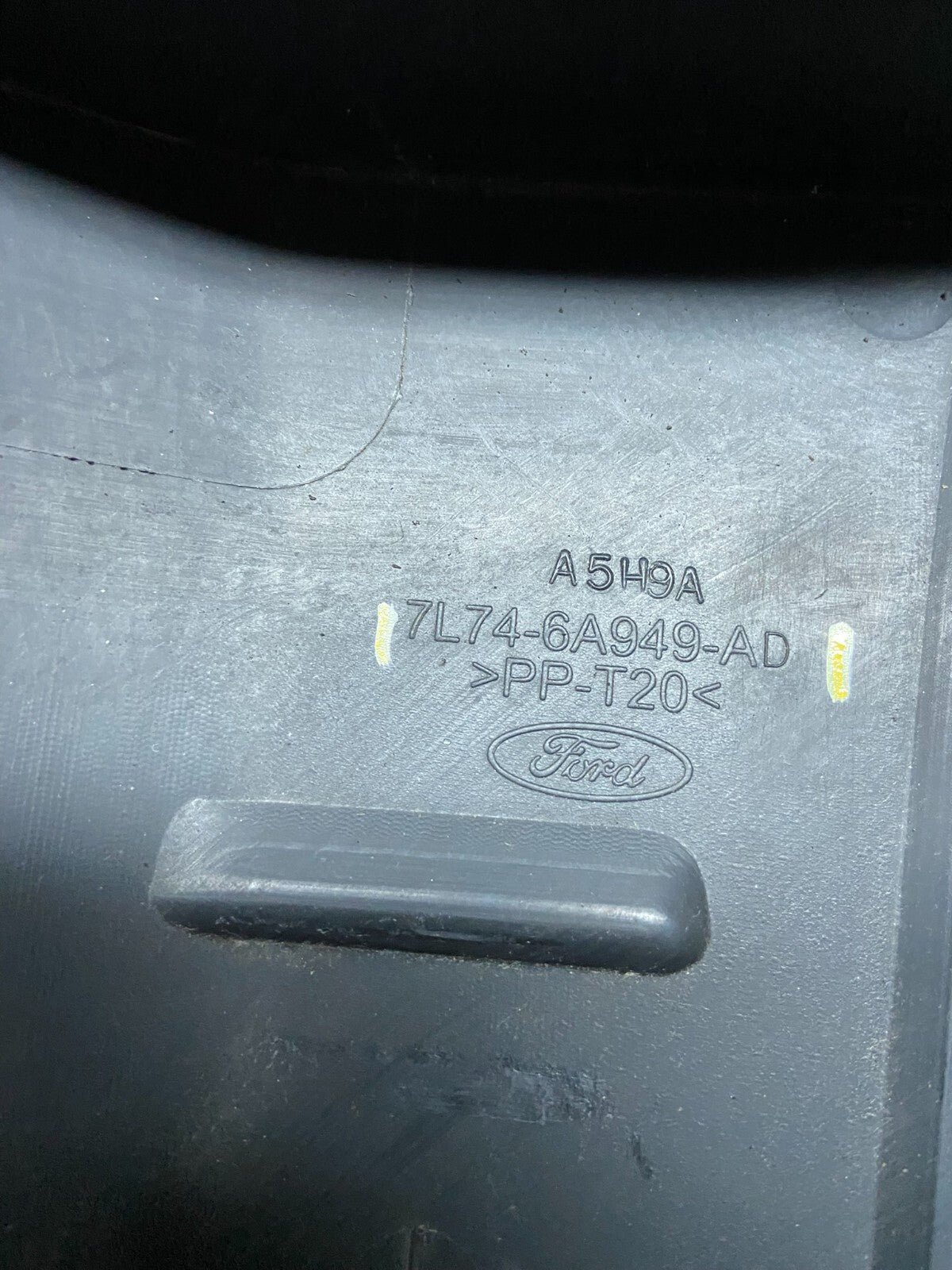 2007 to 2014 Lincoln Navigator 5.4L V8 Engine Motor Cover i7913 DG19
