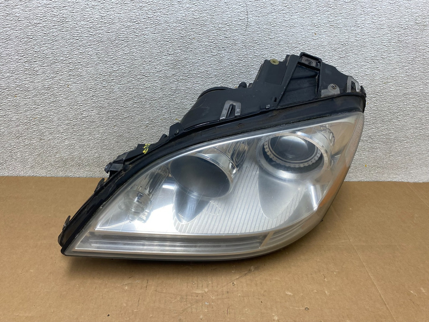XENON 2006-2009 Mercedes-Benz ML-Class Headlight Left Driver LH OEM V4830 DW0