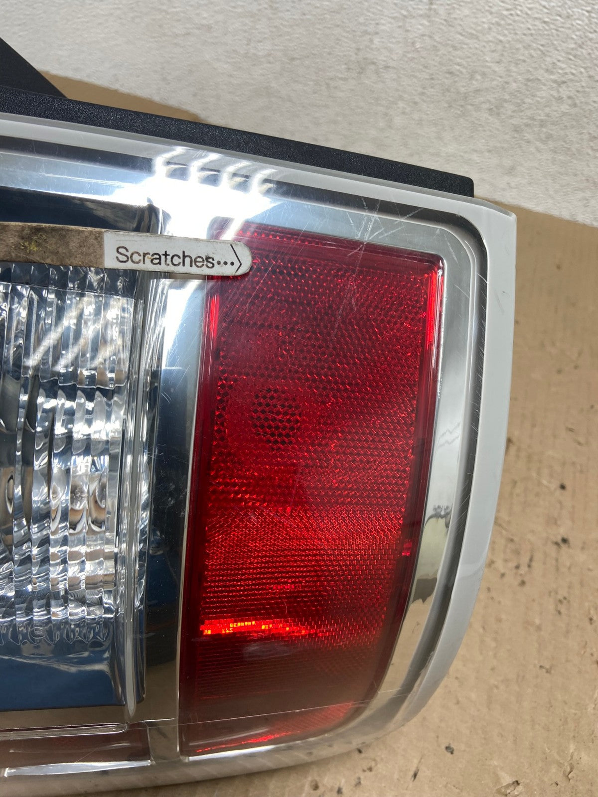 2009 to 2011 Ford Flex Right Passenger RH Side Tail light AE9025 LK3