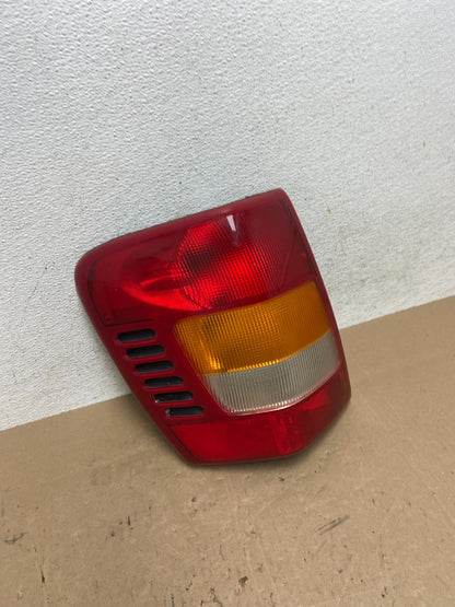1999 - 2004 Jeep Grand Cherokee WJ Left Driver Lh Tail Light TYC AE6031 DW2