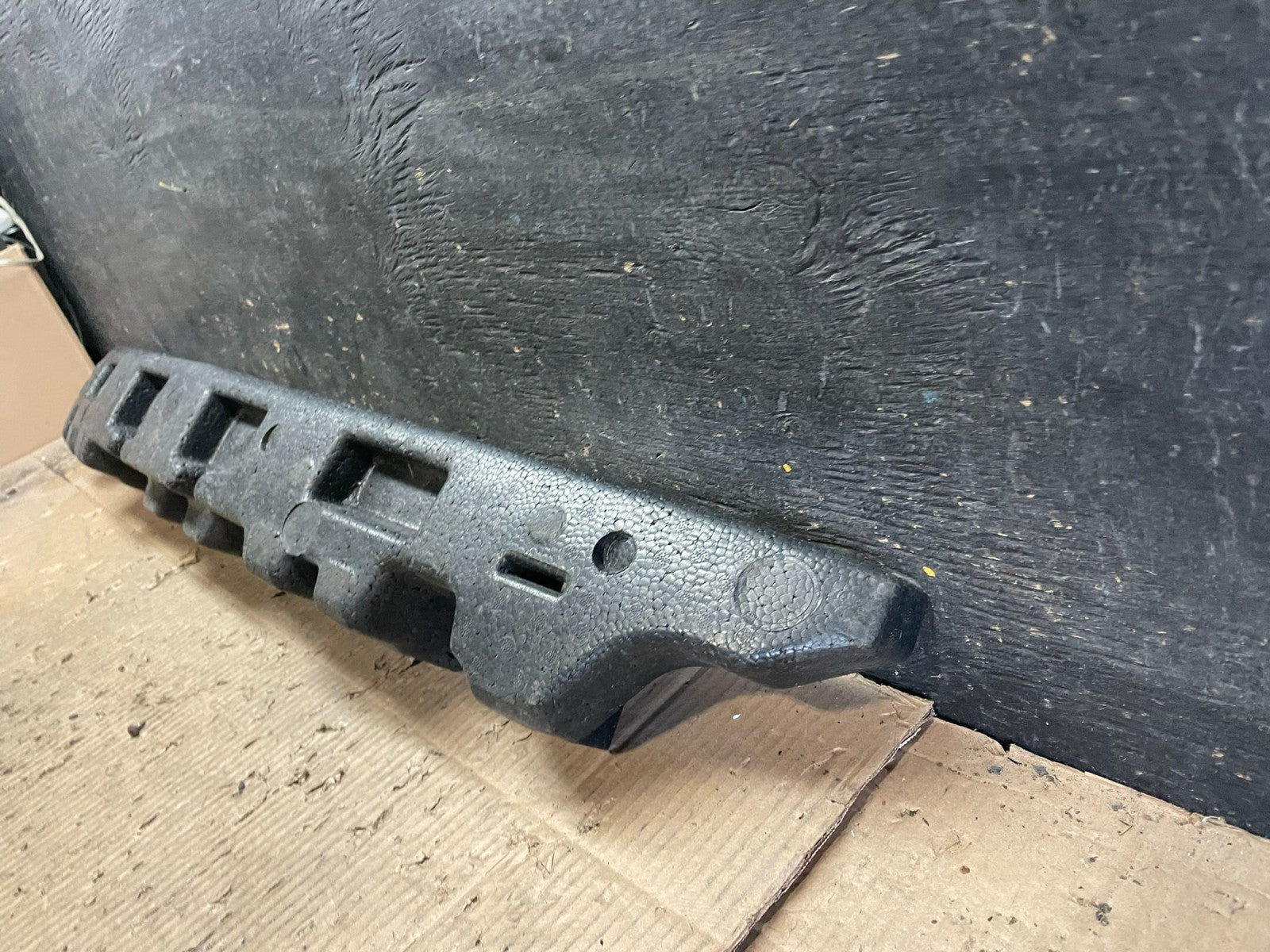 2009 to 2012 Kia Sorento Front Bumper Impact Absorber T9653 DG1
