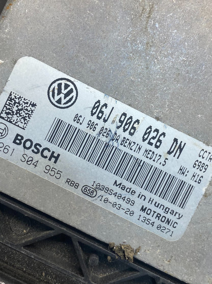 2010 to 2013 Volkswagen Tiguan 2.0L ECM Engine Control Unit ECU AH4858 DG2