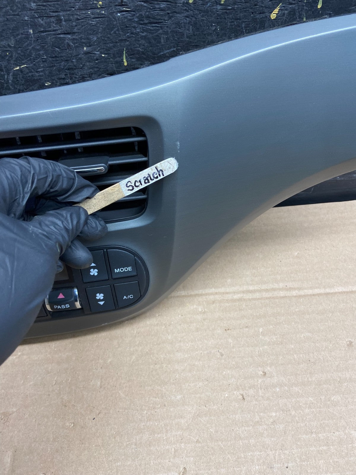 2005 to 2010 Honda Odyssey Radio Climate Control Dash Trim Bezel AG5122 DG3