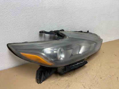 2016 - 2018 Nissan Altima Right Passenger RH Halogen Headlight AF3228 DW2