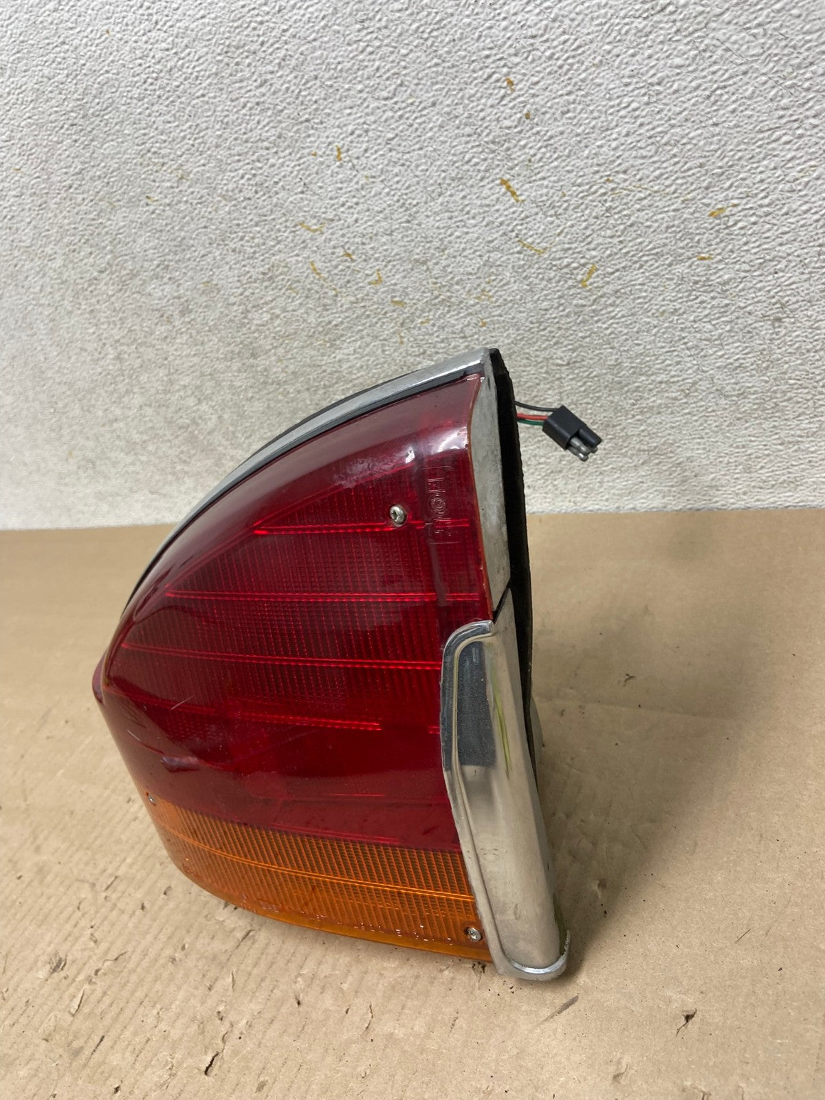 1986 to 1991 Jaguar Xjs Left Driver LH Tail Light AI2237 LK2