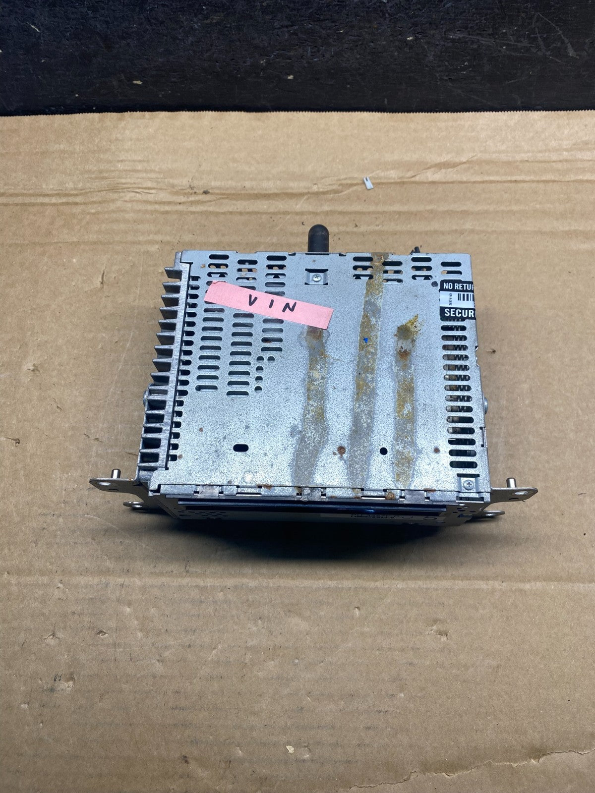 2011 to 2013 Ford Explorer Audio Equipment Radio Receiver AM FM CD AH4813 DG3