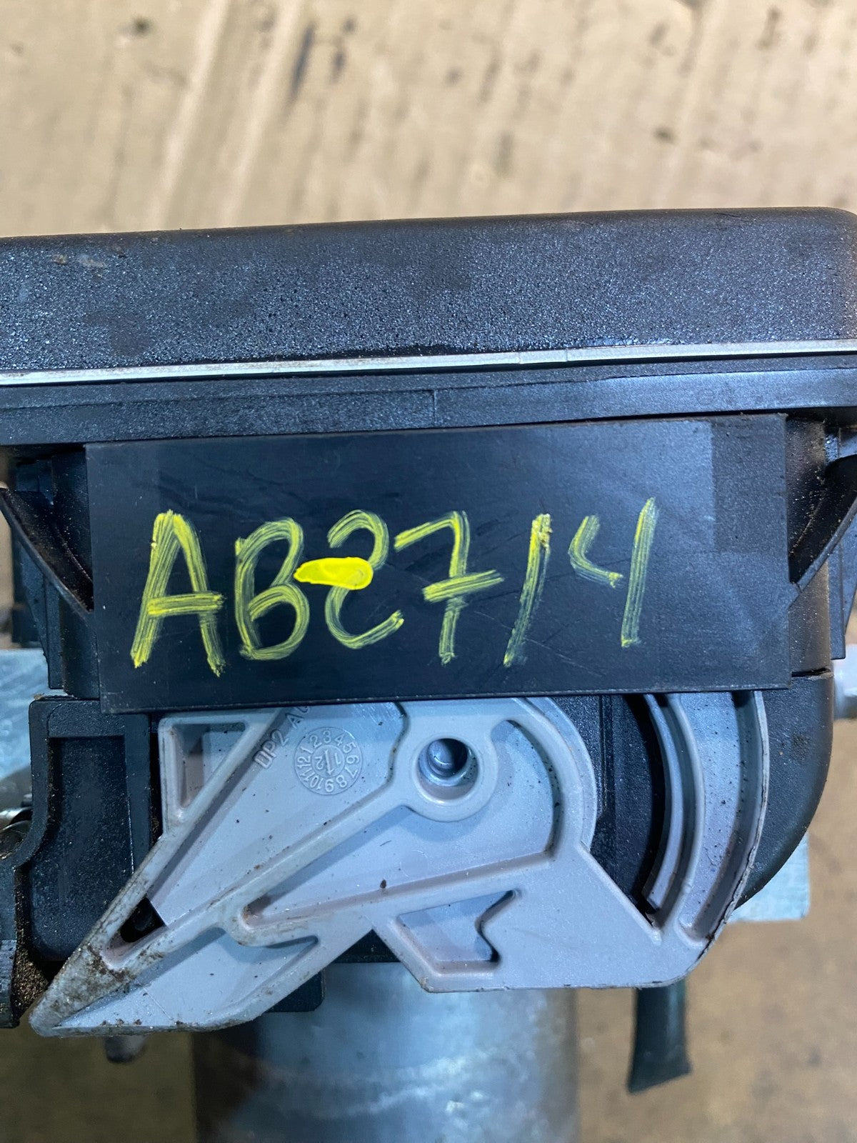 2010 - 2013 Land Rover LR4 ABS Anti Lock Brake Pump Module OEM AB2714 DG7
