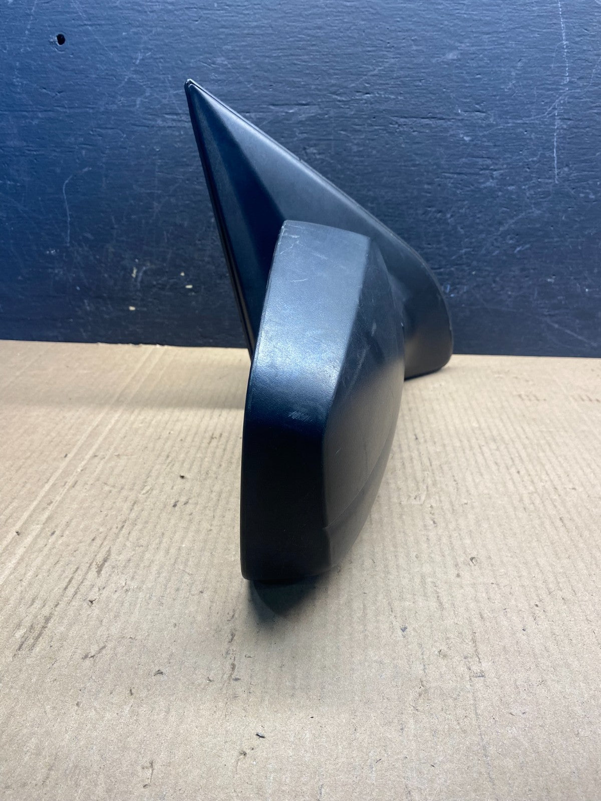 2003 to 2009 Kia Sorento Right Passenger View Door Mirror AE6352 DW9
