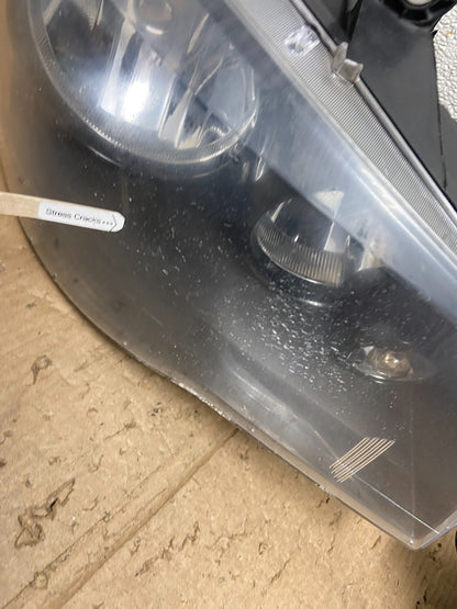 2008 to 2016 Chrysler Town and Country Left+Right Side Headlights AA7122 DW5