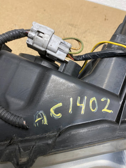 2010-2012 Subaru Legacy Outback Right Passenger Headlight Oem AC1402 DW8