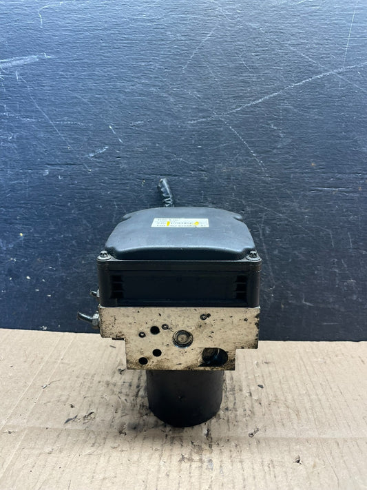 2007 to 2013 BMW X5 E70 ABS Anti-Lock Brake Pump Module r9408 DG0