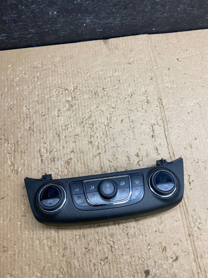 2014 to 2017 Chevrolet Impala Center Climate Control A/C Heater af1666 DG0