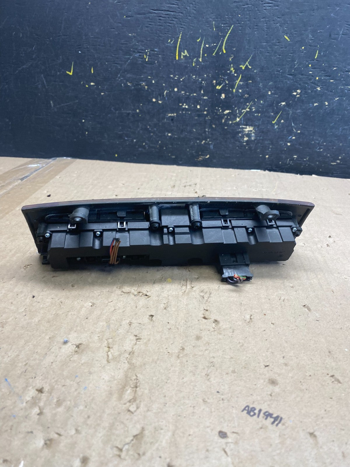 2005 - 2007 Mercedes C230 C240 Center Console Switch Control Unit ab2140 DG3