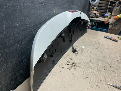 2011 to 2013 Jeep Grand Cherokee Rear Spoiler Wing v6782 DG7