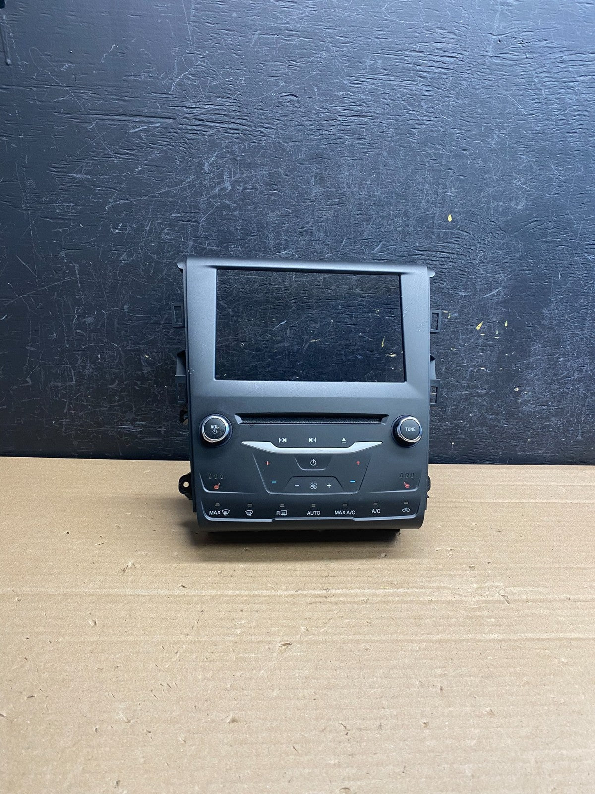 2013 - 2015 Ford Fusion Radio Climate Control A/C Control AG0117 DG0