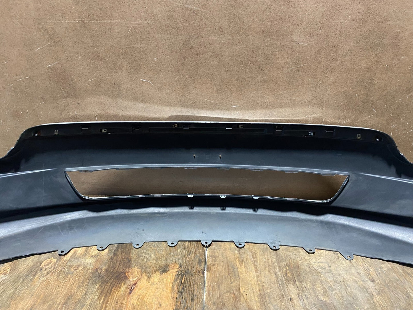 2011 to 2012 GMC Acadia Denali Front Lower Bumper Cover 22821302 AE366010