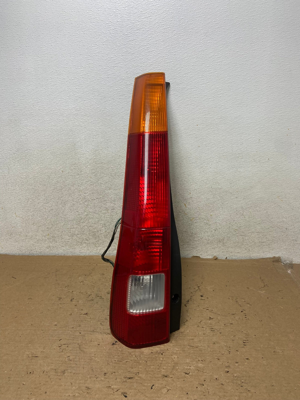 2002 2003 2004 Honda Crv Cr-v Left Driver Lh Tail Light AH9246 LK0