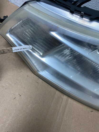 2008 2009 2010 2011 Ford Focus Left+Right Headlights Halogen AG4655 DW7