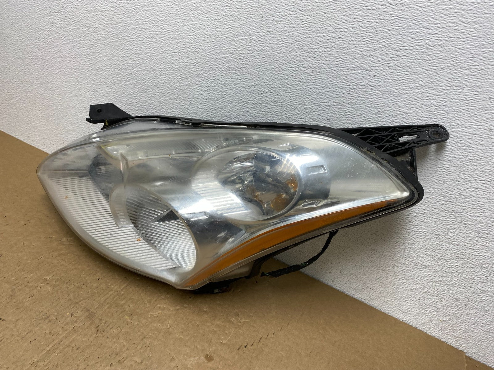 Sedan 2010 2011 2012 Nissan Altima Left Driver Side Headlight OEM AC1353 DW1