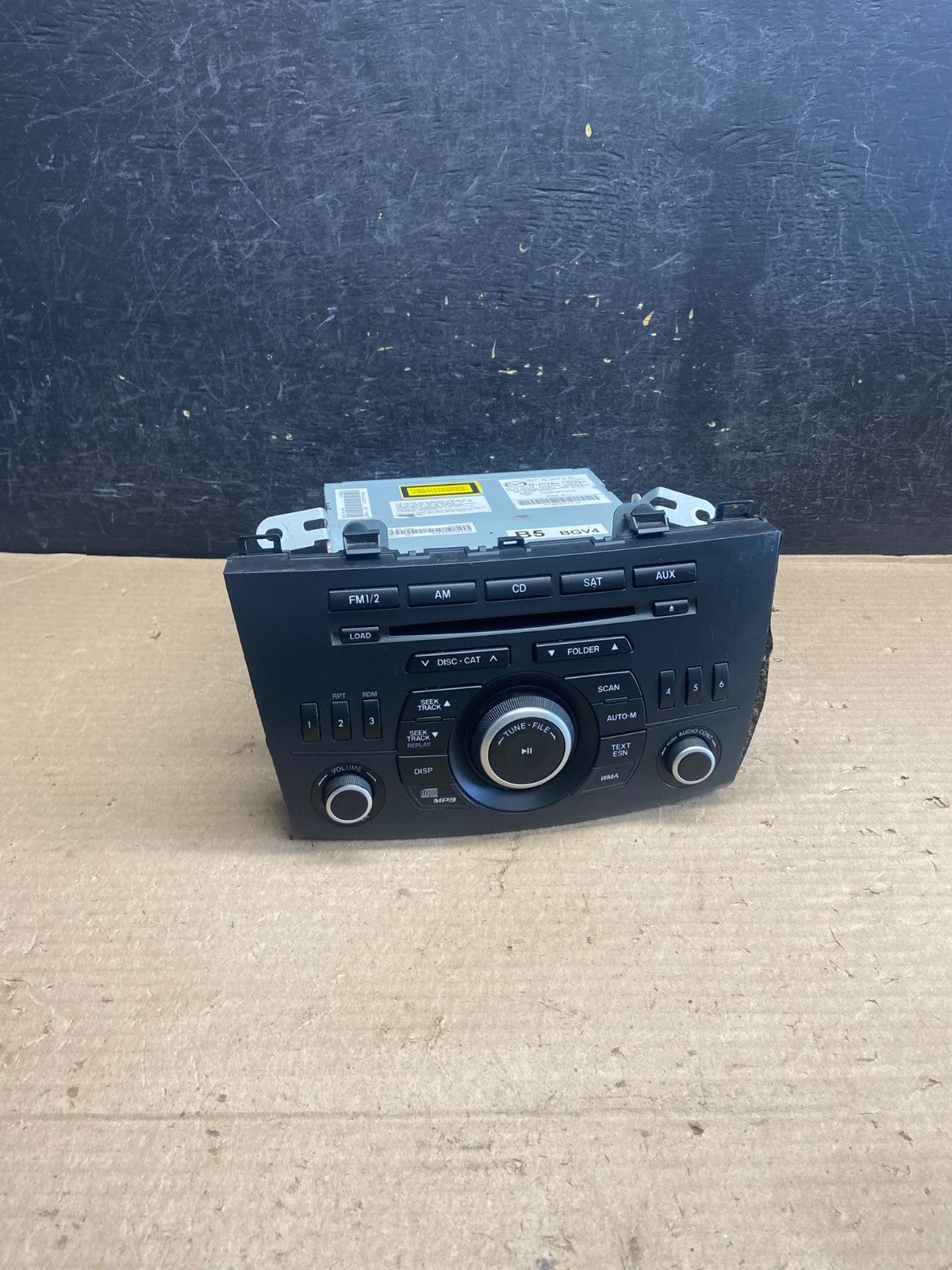 2012-2013 Mazda 3 Radio Stereo CD MP3 Player Control ah5299 DG0