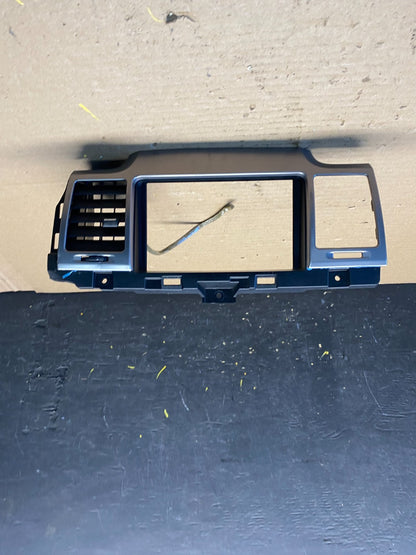2010 - 2012 Lincoln MKZ Center Dash Gps Radio Bezel Panel Air Vent OEM S2791 DG0