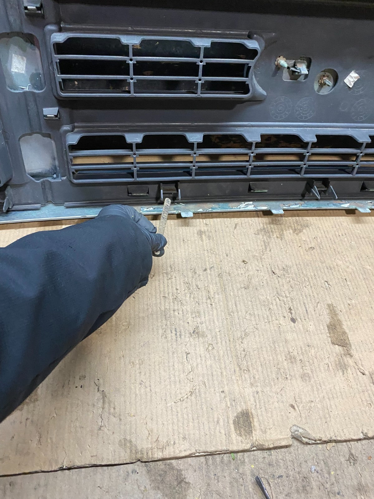 2008-2014 Ford Econoline E150 E250 Front Upper Chrome Grill Grille Oem X3216 DG13