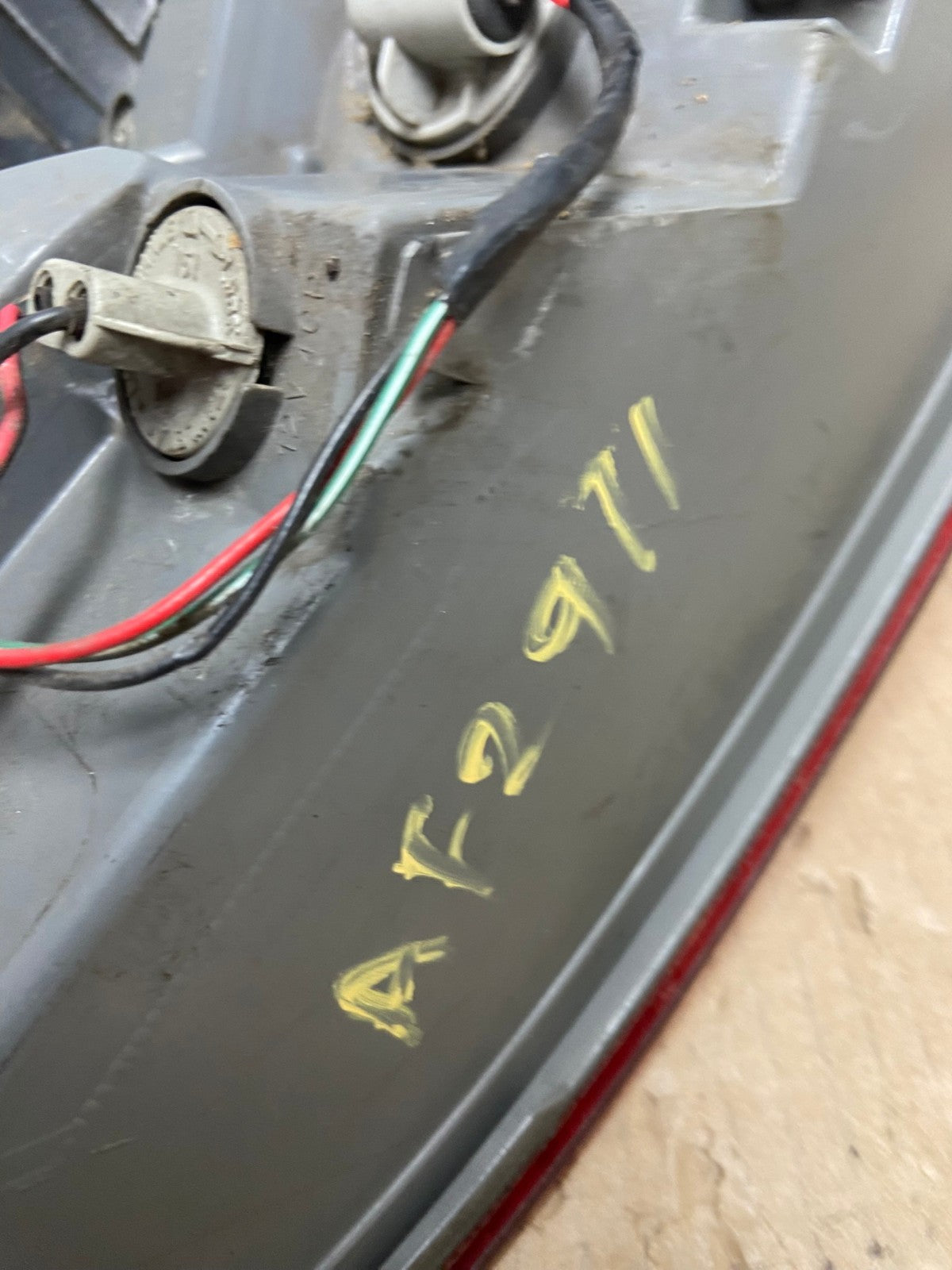 2009 2010 2011 Nissan Maxima Right Passenger RH Side Tail light AF2911 LK10