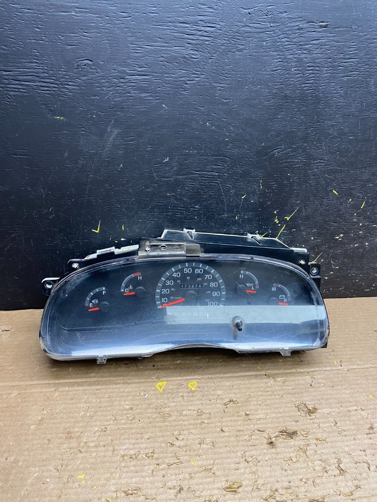 2001 - 2002 Ford Econoline E250 E350 Van Speedometer Instrument Cluster w6342 DG0