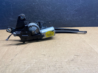 2011 to 2019 Ford Explorer Rear Windshield Wiper Motor AD7527 -DG5